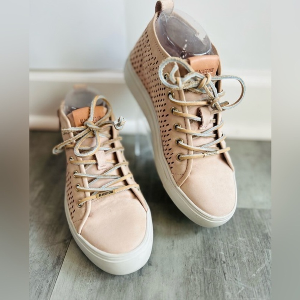 Blackstone Perforated Leather High Top Sneakers EU 36 US 5.5-6 Rose Dust Casual